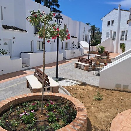 Апартаменты Am Mijas Golf Views Фуэнхирола Экстерьер фото